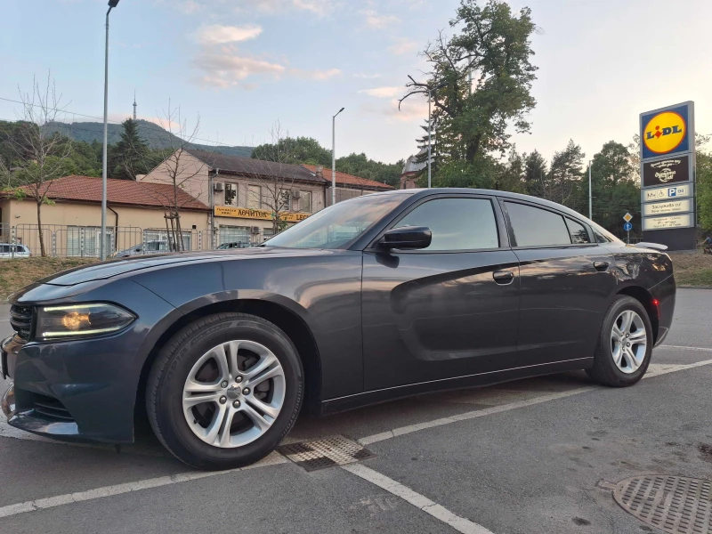 Dodge Charger SXT, Aвтоматик 8ZF, Pentastar, FULL, КОЖА, Камера, снимка 7 - Автомобили и джипове - 52562474