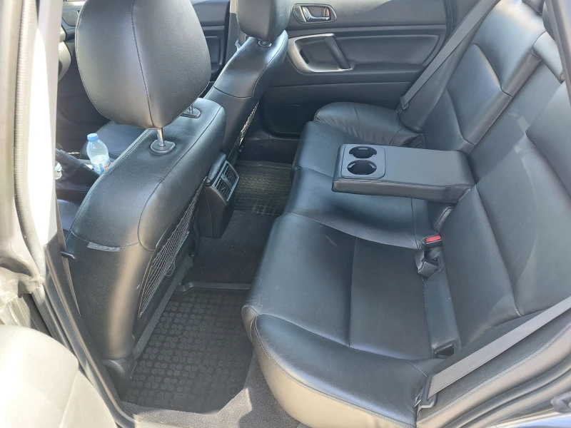 Subaru Outback 3.0 SI-drive, снимка 6 - Автомобили и джипове - 52255513