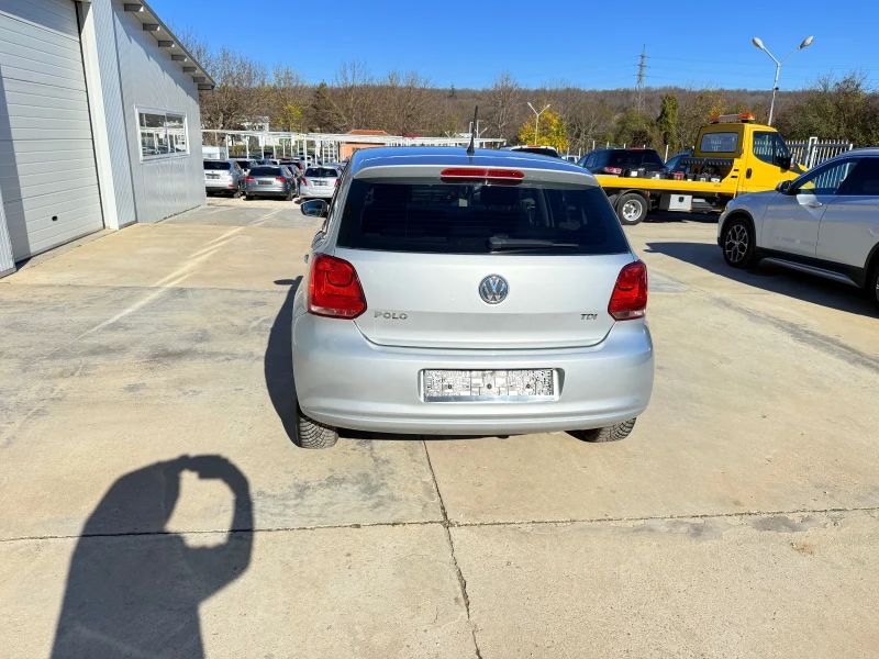VW Polo 1.6tdi 90k.c* UNIKAT* , снимка 6 - Автомобили и джипове - 52419293