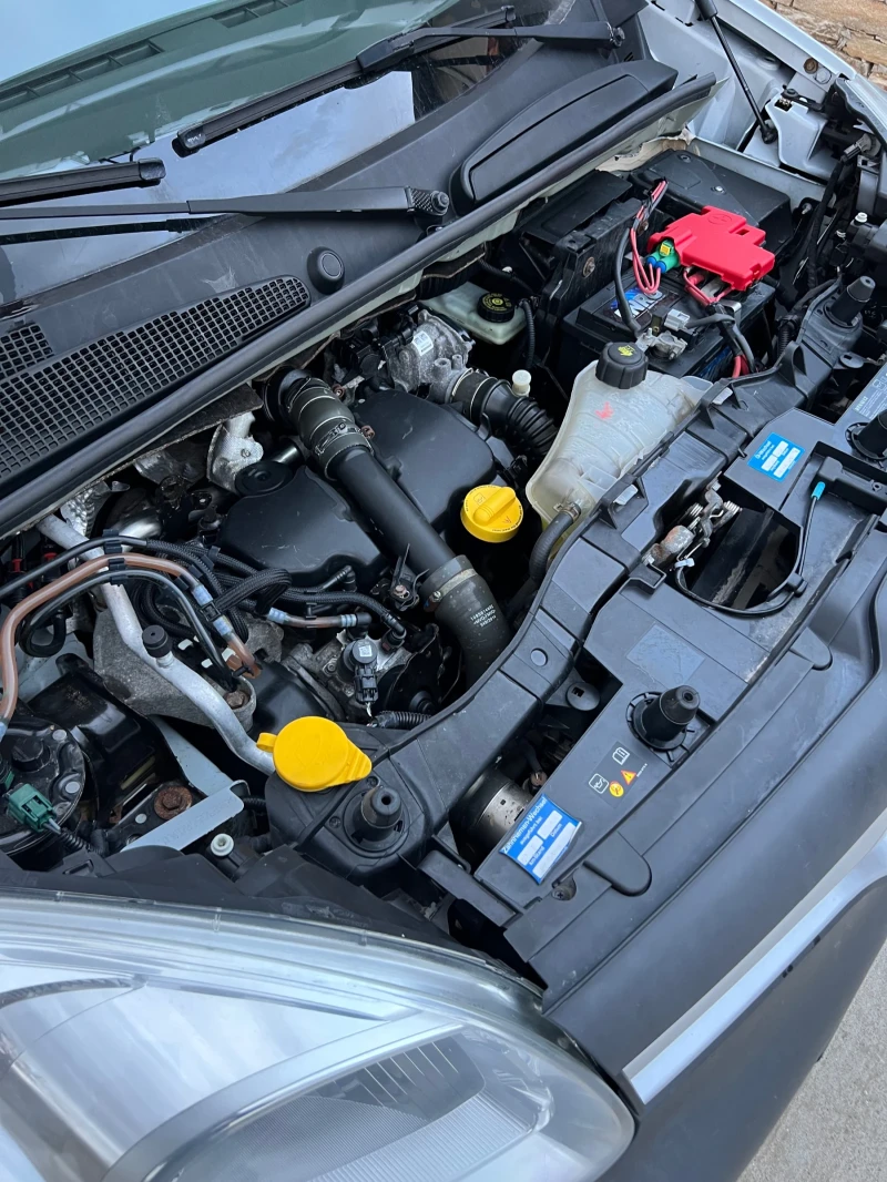 Renault Kangoo, снимка 16 - Автомобили и джипове - 52517492