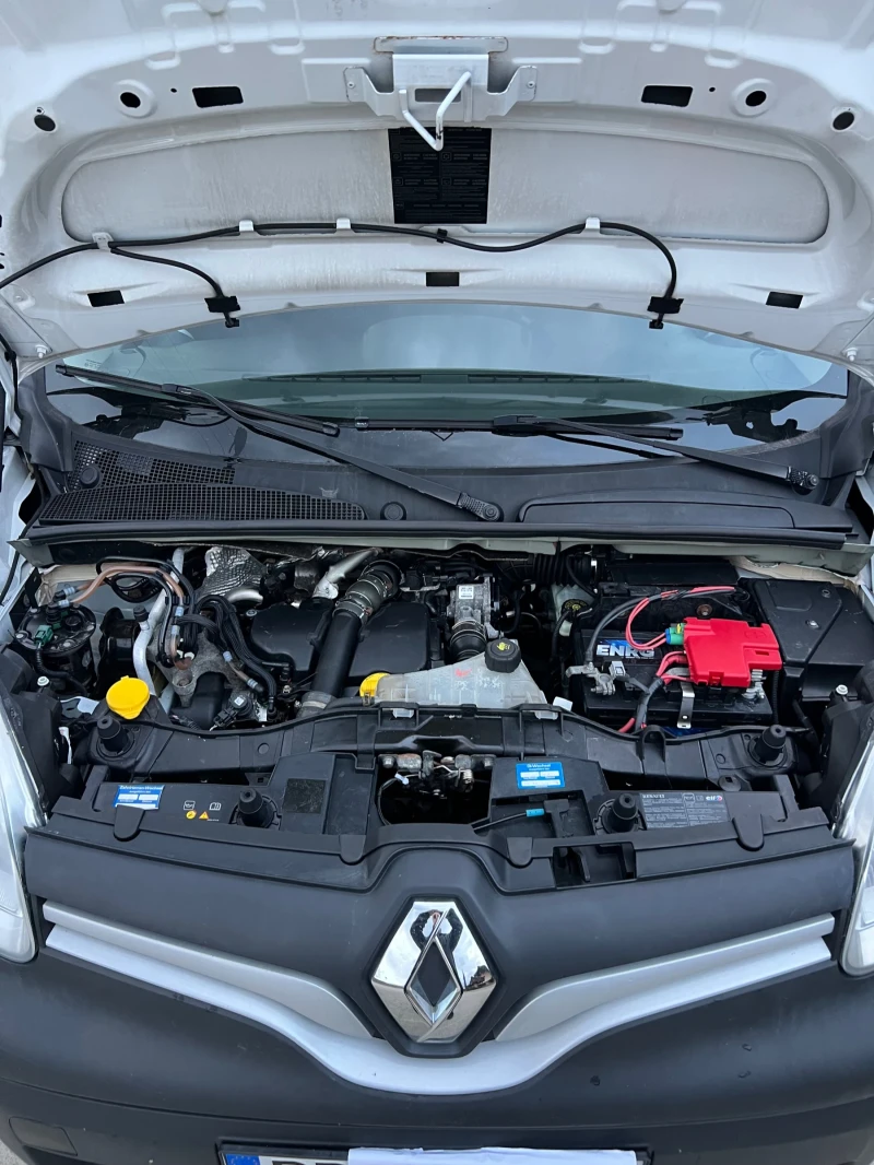 Renault Kangoo, снимка 15 - Автомобили и джипове - 52517492