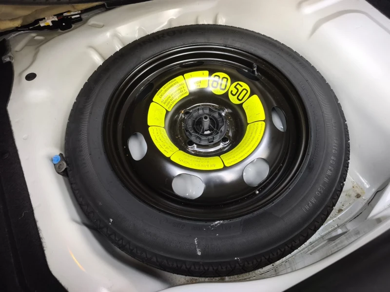 Citroen C4 Cactus 1.5 HDI AVTOMAT, снимка 14 - Автомобили и джипове - 52612337