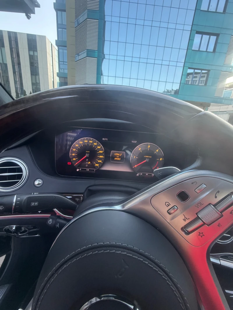 Mercedes-Benz S 400 S400d 4matic AMG Long като нова, снимка 14 - Автомобили и джипове - 52868169