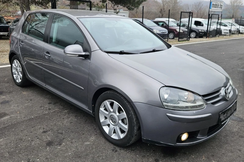 VW Golf 2.0 TDI, снимка 2 - Автомобили и джипове - 52877376