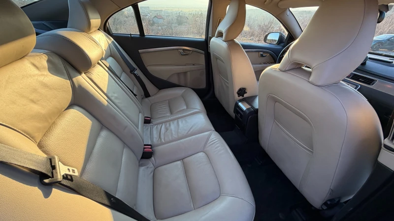 Volvo S80 D5, 205 к.с., AWD, снимка 13 - Автомобили и джипове - 53173699