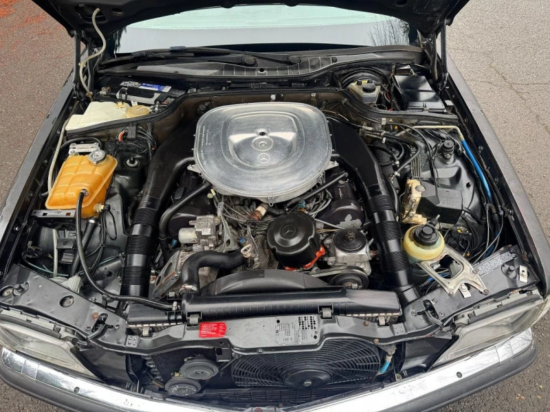 Mercedes-Benz 560 SEC С РЕГИСТРАЦИЯ & АВТО КРЕДИТ , снимка 8 - Автомобили и джипове - 53393236