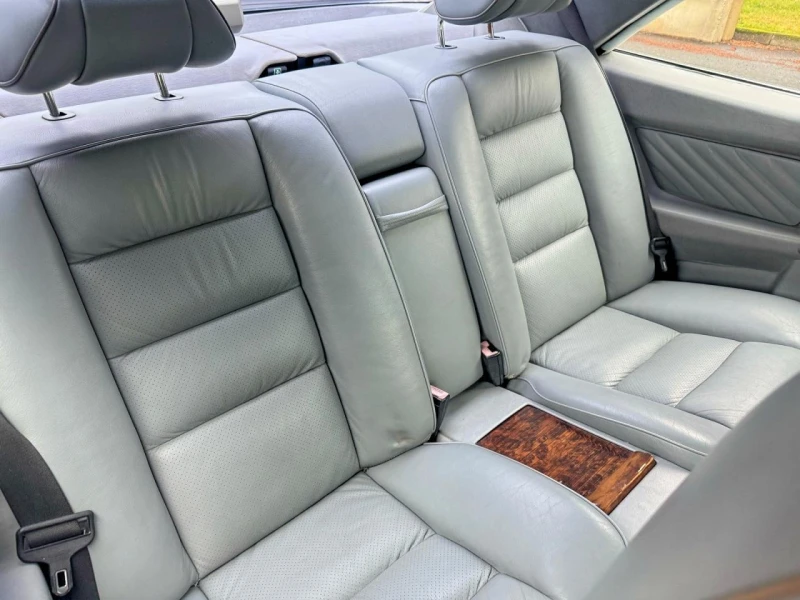 Mercedes-Benz 560 SEC С РЕГИСТРАЦИЯ & АВТО КРЕДИТ , снимка 7 - Автомобили и джипове - 53393236