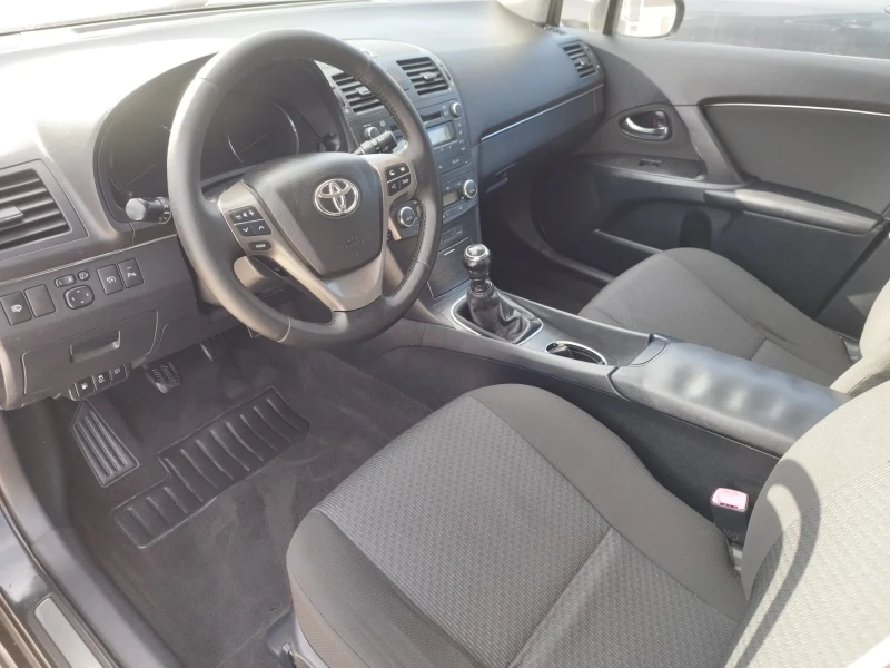Toyota Avensis 2.2 D4D EXECUTIVE, снимка 7 - Автомобили и джипове - 53495823