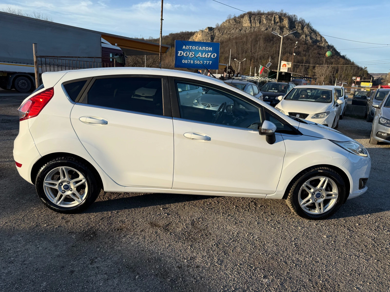 Ford Fiesta 1.5TDCI-TITANIUM-NAVI - изображение 7