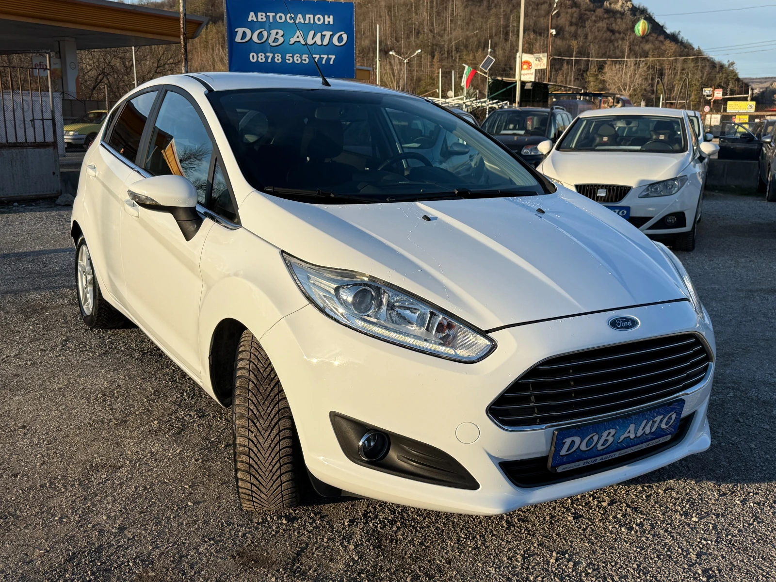 Ford Fiesta 1.5TDCI-TITANIUM-NAVI - изображение 8