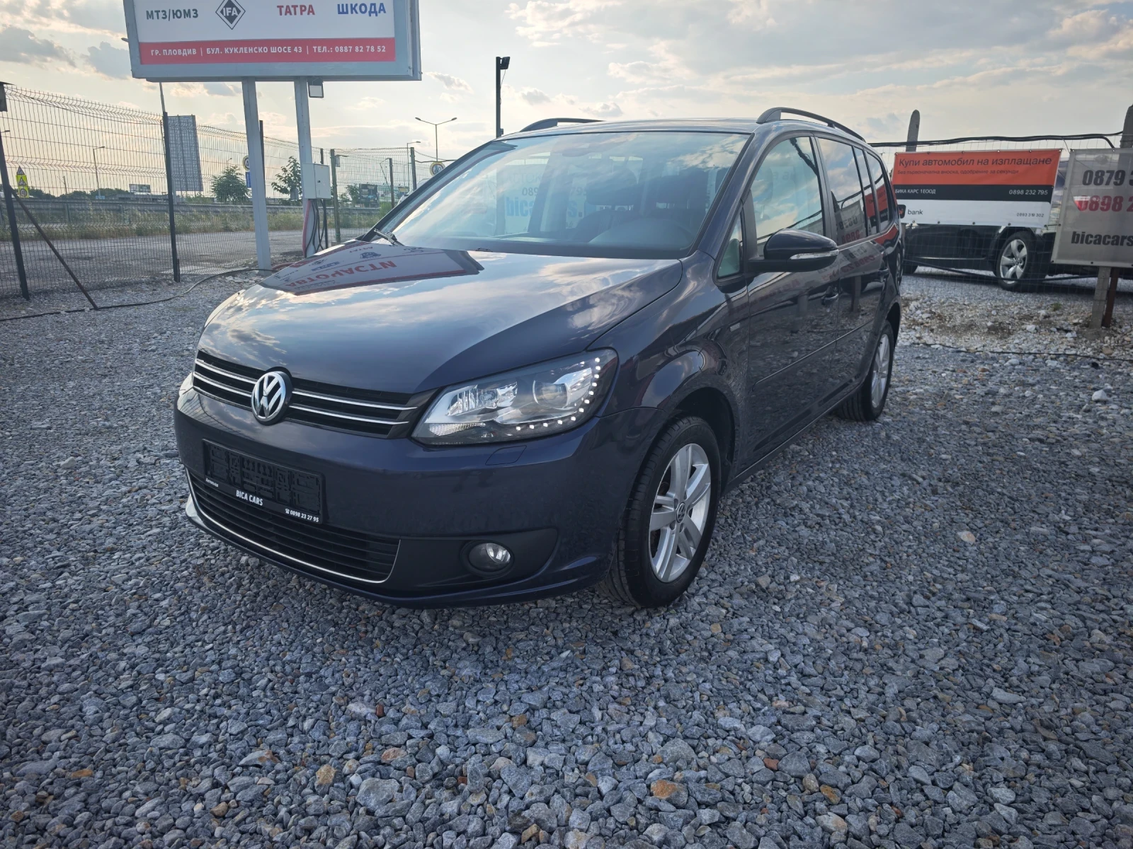 VW Touran 2.0TDI  - изображение 2