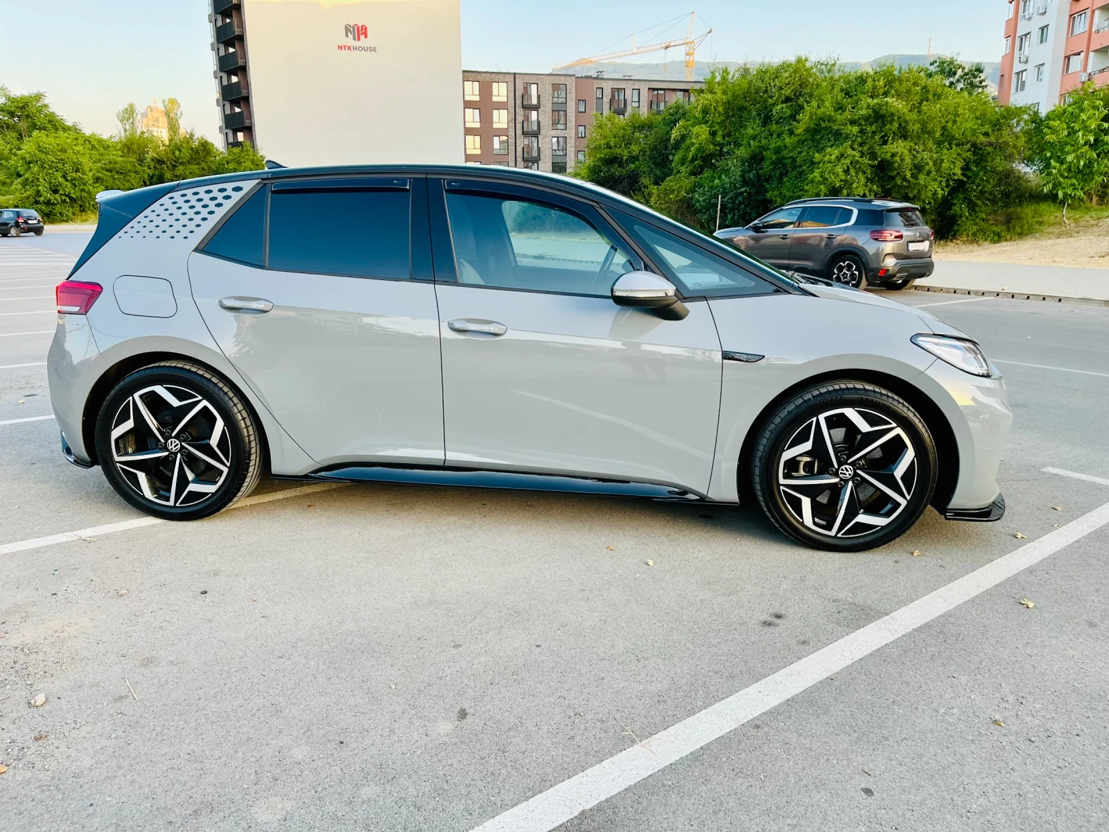 VW ID.3 Facelift, Теглич, Pano, ACC, Matrix, HUD, keyless  - изображение 8