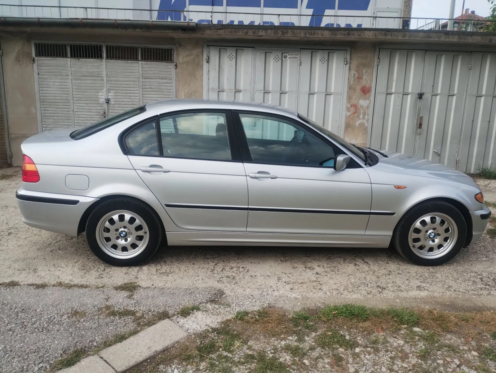 BMW 318 I E46 facelift - изображение 5