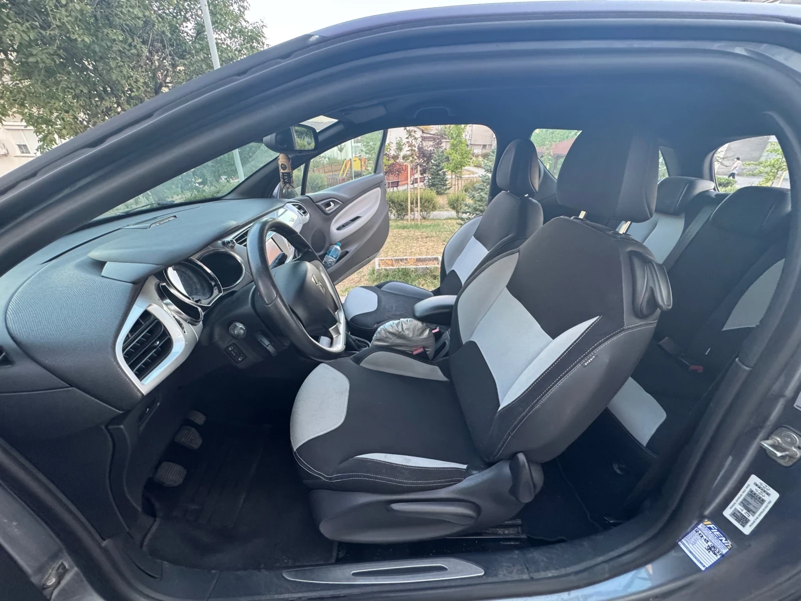 Citroen DS3 1.4 - изображение 4