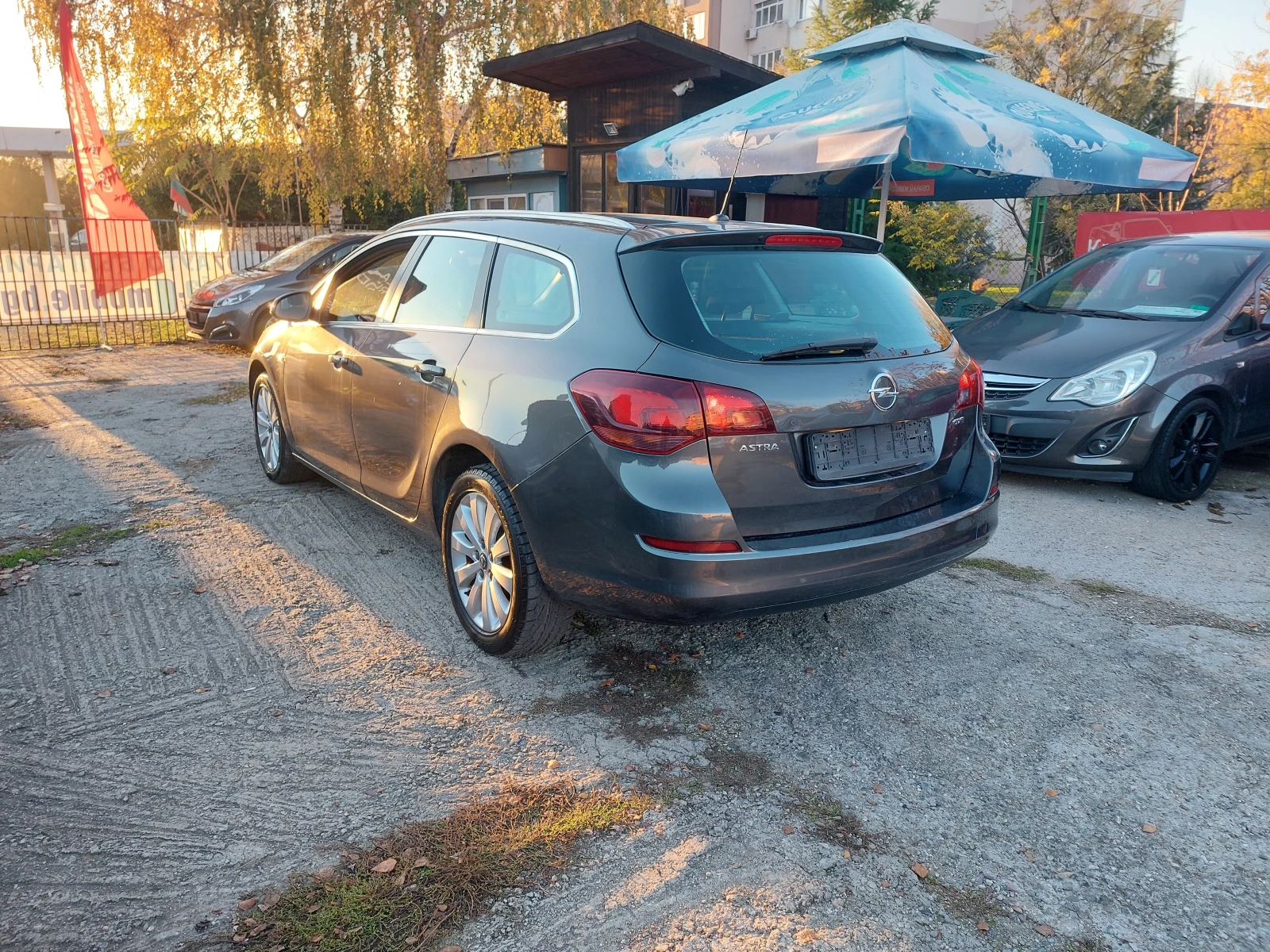 Opel Astra 1.7CDTI* 6-SPEED* 36м. х 207лв.*  - изображение 3