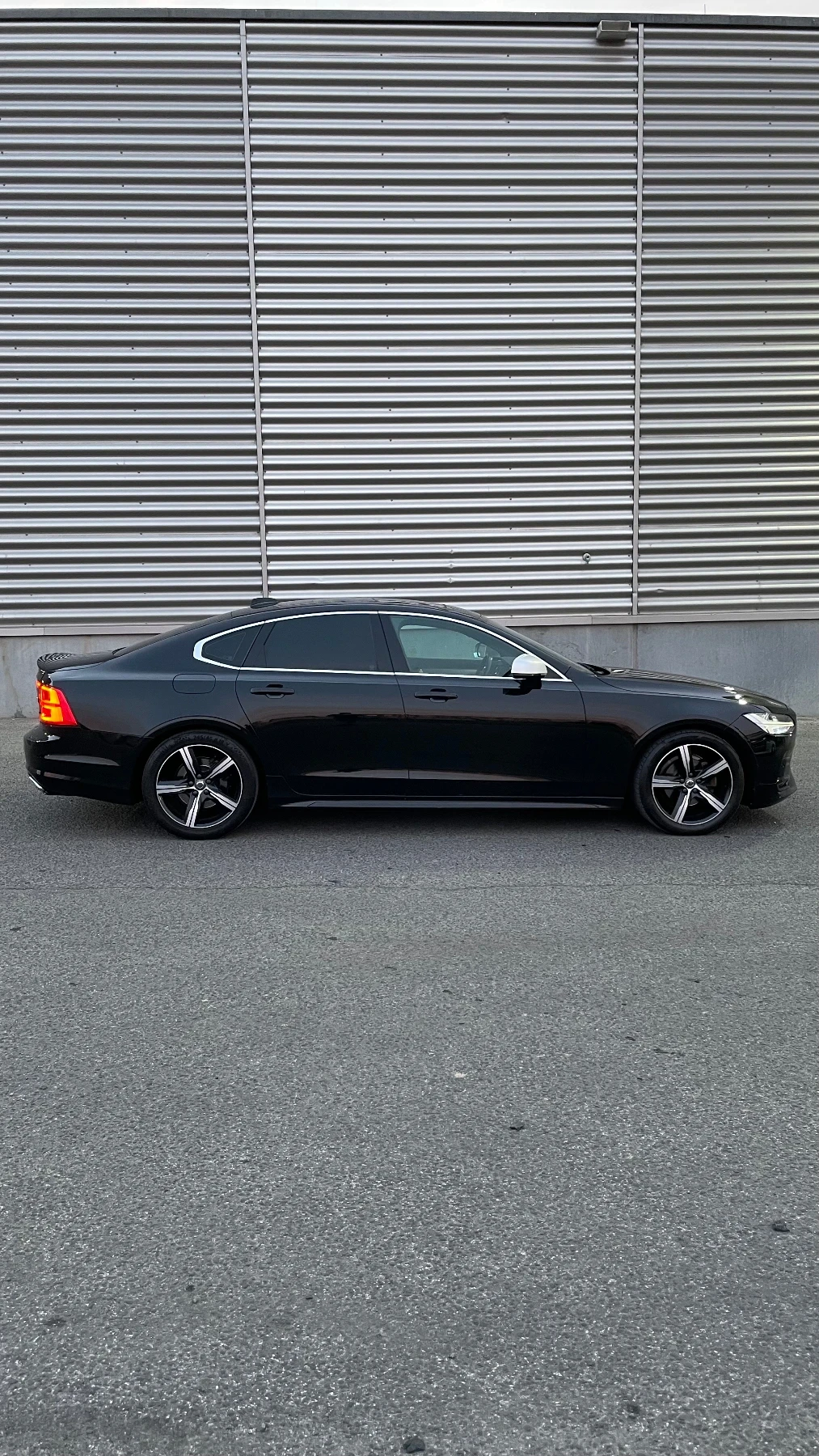 Volvo S90 R Design - изображение 2