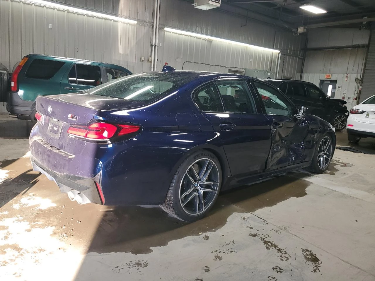 BMW M5  - изображение 3