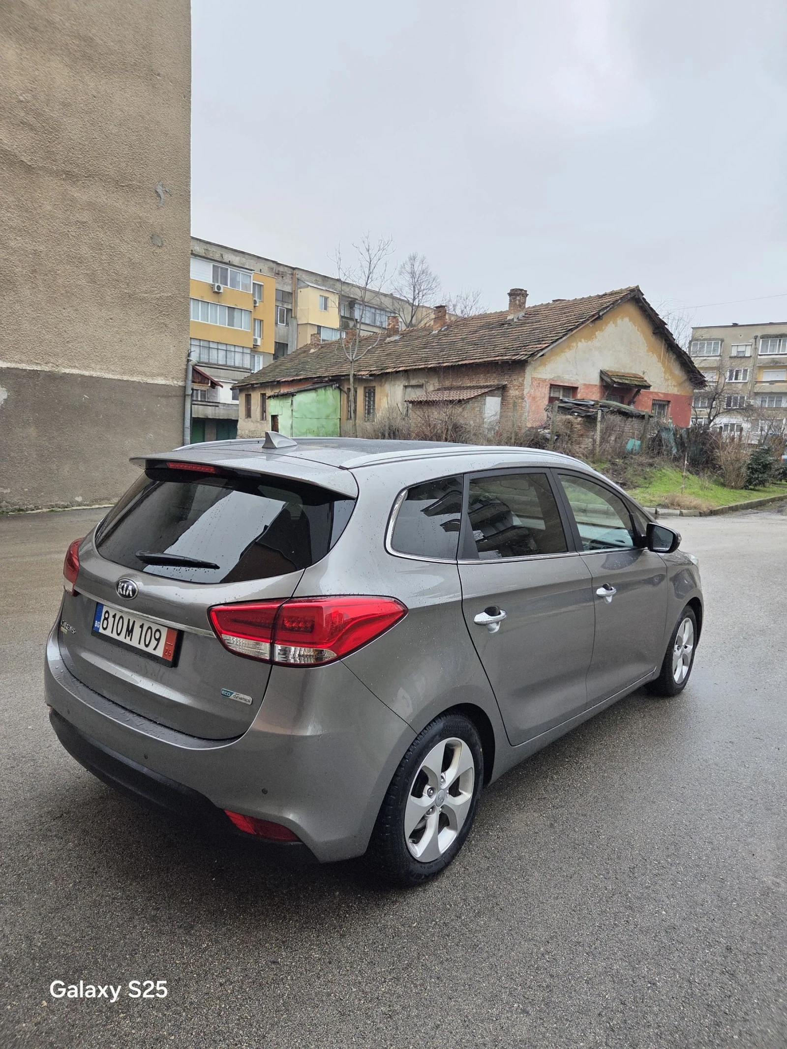 Kia Carens Kia Carens 7 местна Швейцария - изображение 3