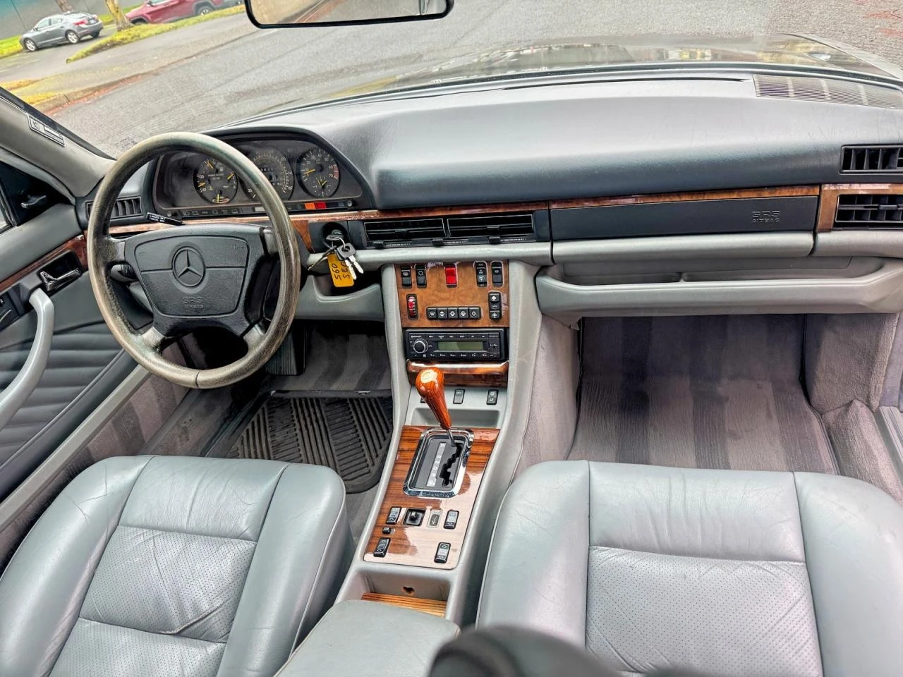 Mercedes-Benz 560 SEC С РЕГИСТРАЦИЯ & АВТО КРЕДИТ  - изображение 5