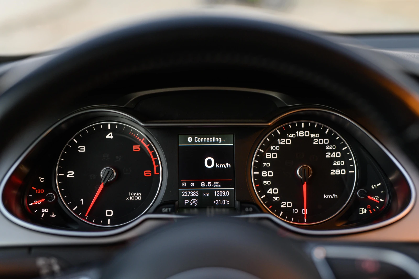 Audi A4 3.0TDI FACELIFT S-LINE ПАНОРАМА, снимка 15 - Автомобили и джипове - 53787738