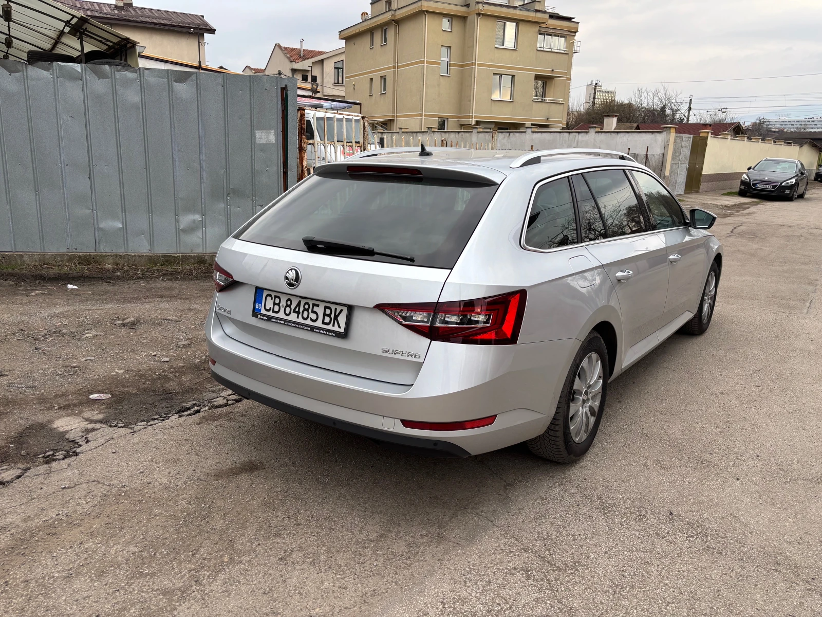 Skoda Superb 1.8 TSI (EA888), снимка 6 - Автомобили и джипове - 54087066