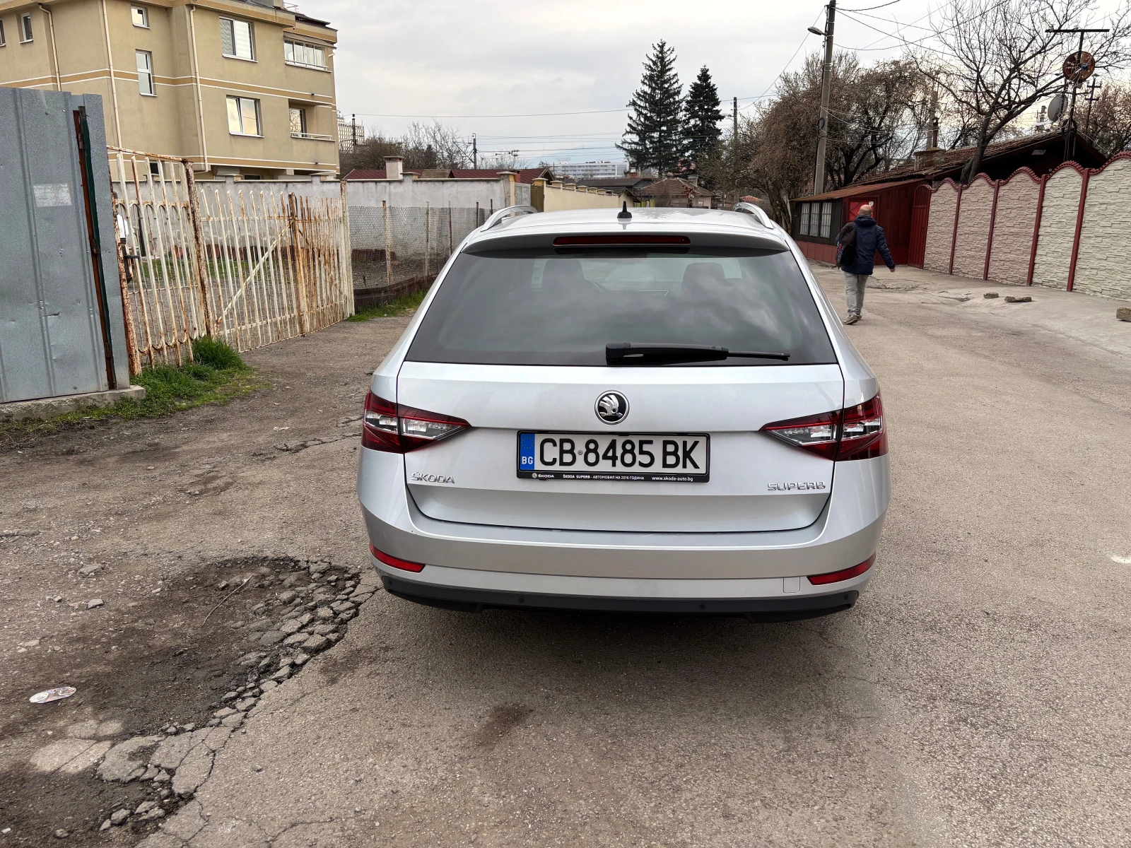 Skoda Superb 1.8 TSI (EA888), снимка 12 - Автомобили и джипове - 54087066