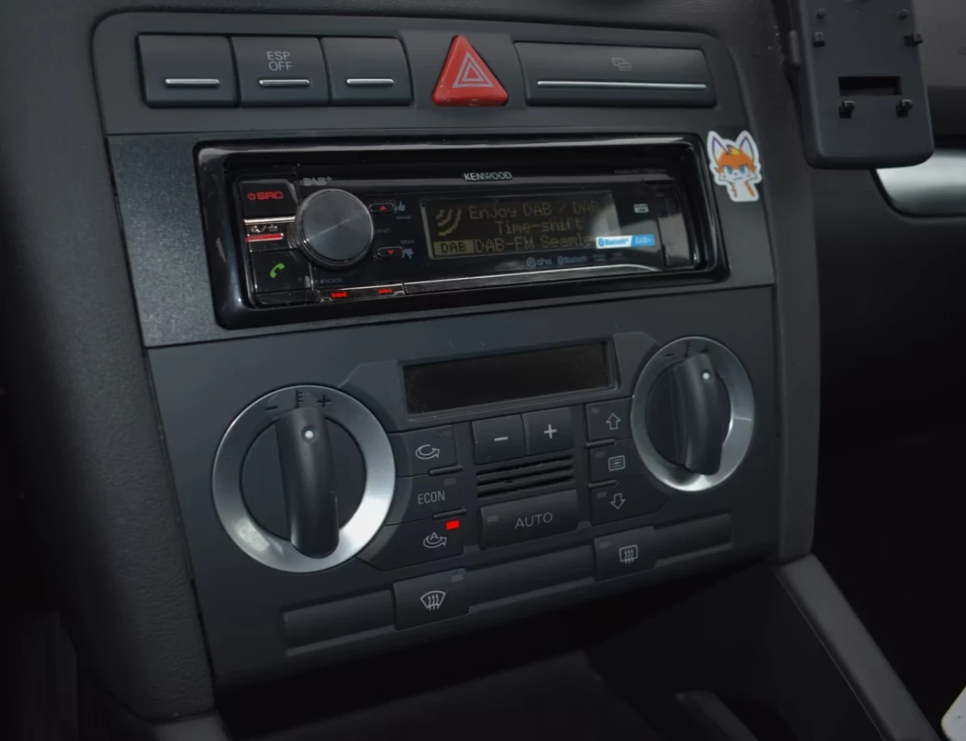 Audi A3 1, 6 MPI, XENON, 18" ALU, Клима, ЛИЗИНГ , снимка 8 - Автомобили и джипове - 54150630