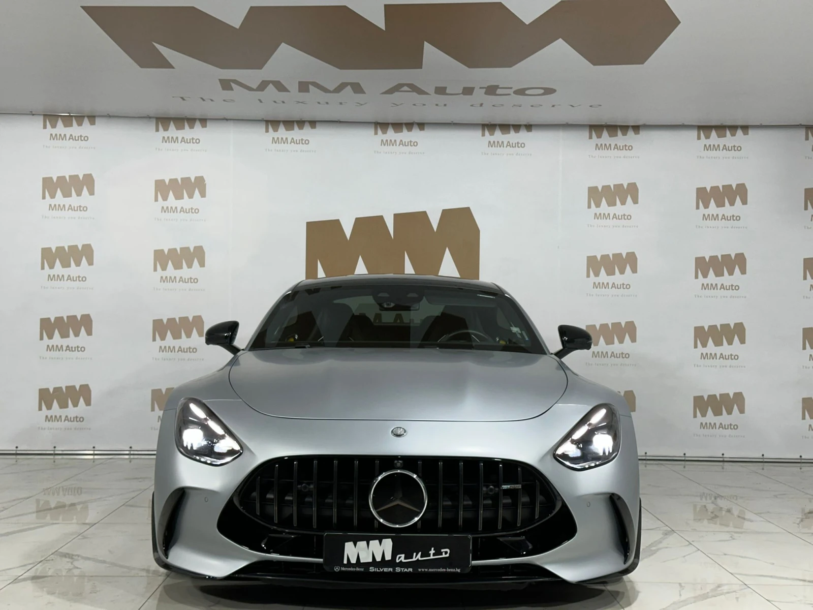 Mercedes-Benz AMG GT 63 4Matic+ Ceramic* AeroKit* Carbon* Burmester, снимка 4 - Автомобили и джипове - 54511102