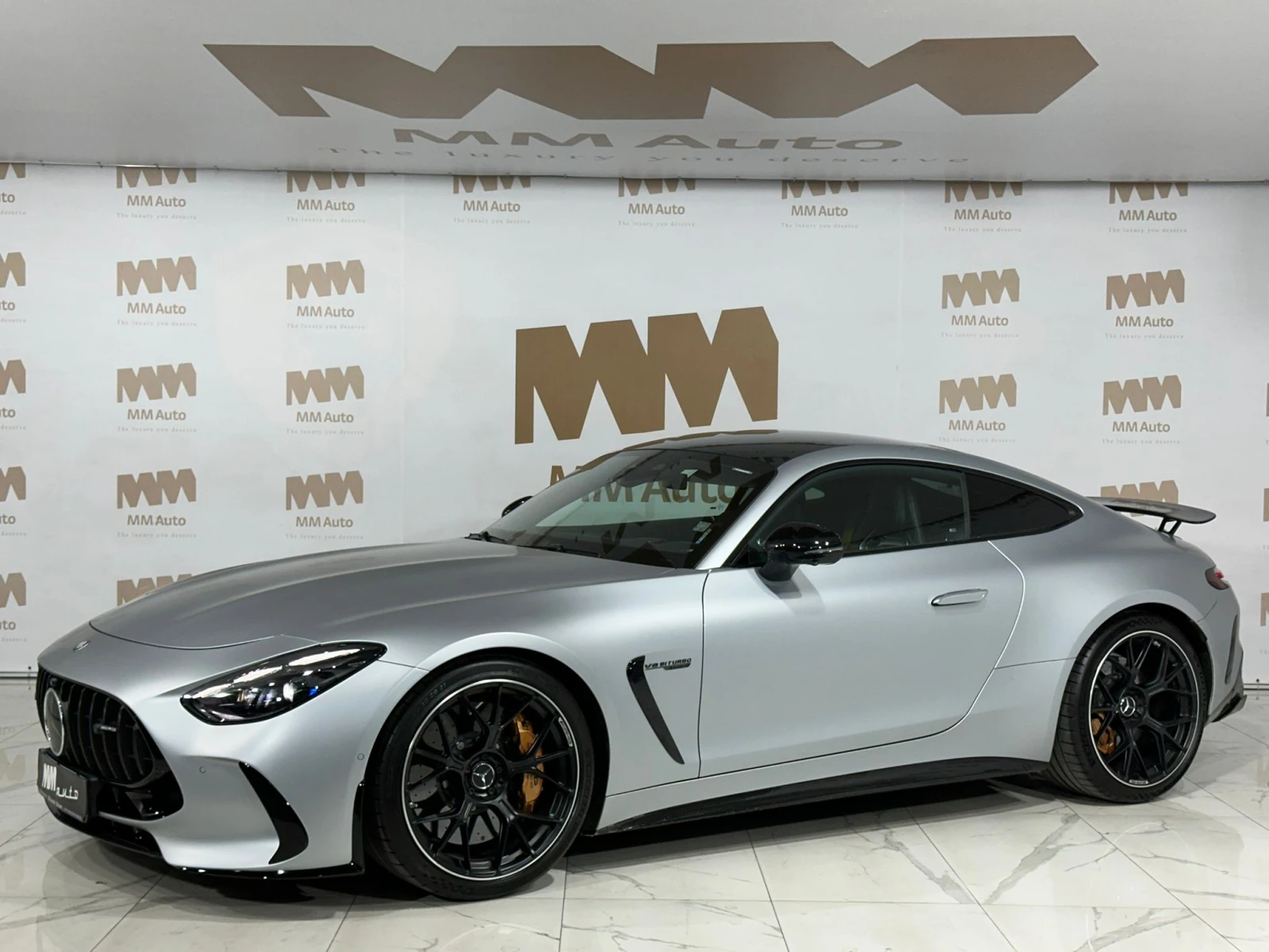 Mercedes-Benz AMG GT 63 4Matic+ Ceramic* AeroKit* Carbon* Burmester