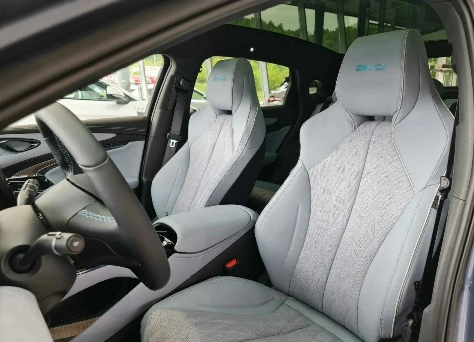 BYD Seal Excellence 82.5 kWh AWD, снимка 8 - Автомобили и джипове - 54745759