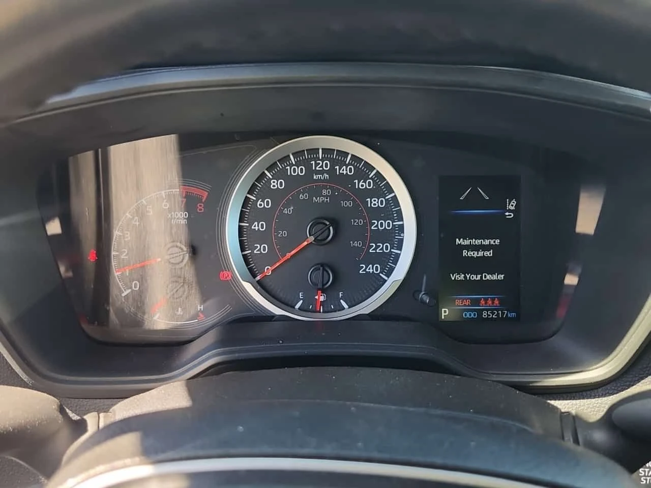 Toyota Corolla Cross  LE| ПОДГРЕВИ| КЕYLESS GO| МЪРТВА ТОЧКА| , снимка 10 - Автомобили и джипове - 54777373