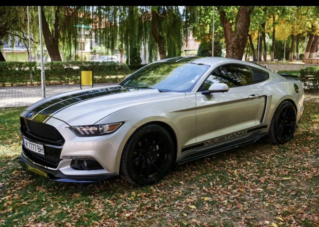 Ford Mustang 2.3, снимка 12 - Автомобили и джипове - 54806764