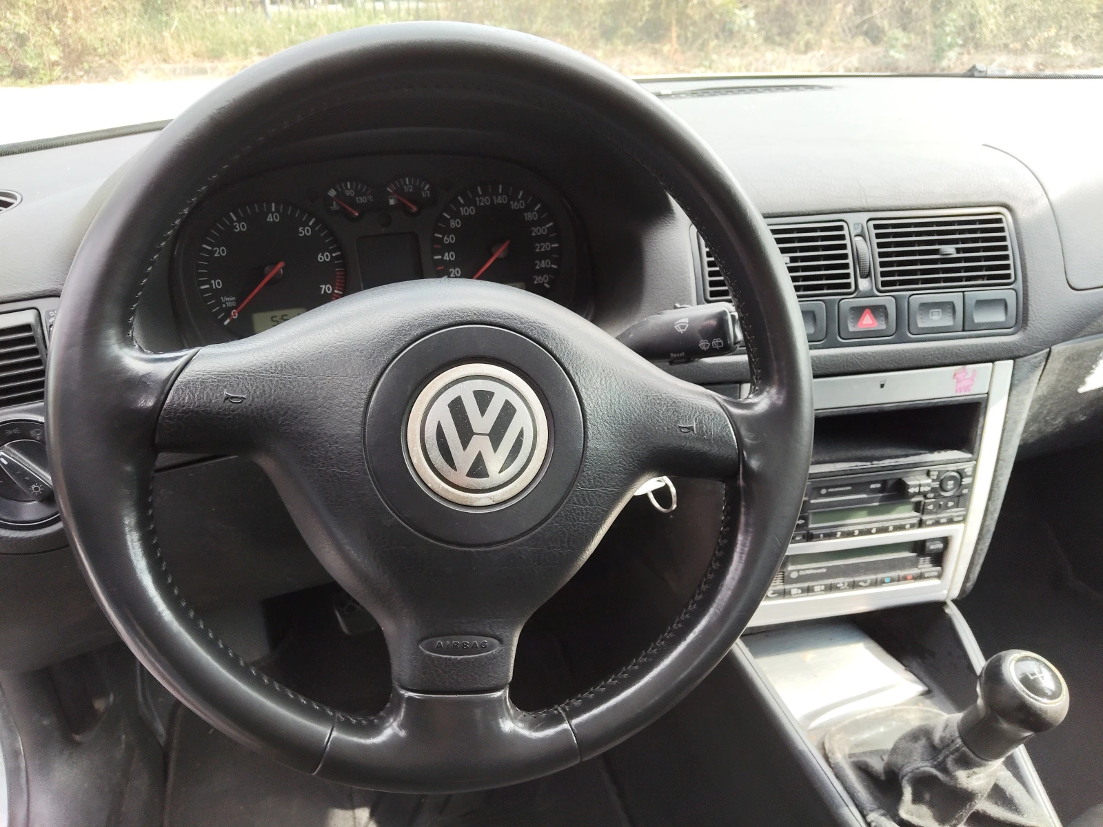 VW Golf 4 1, 6i 105ps ITALY, снимка 9 - Автомобили и джипове - 55395930