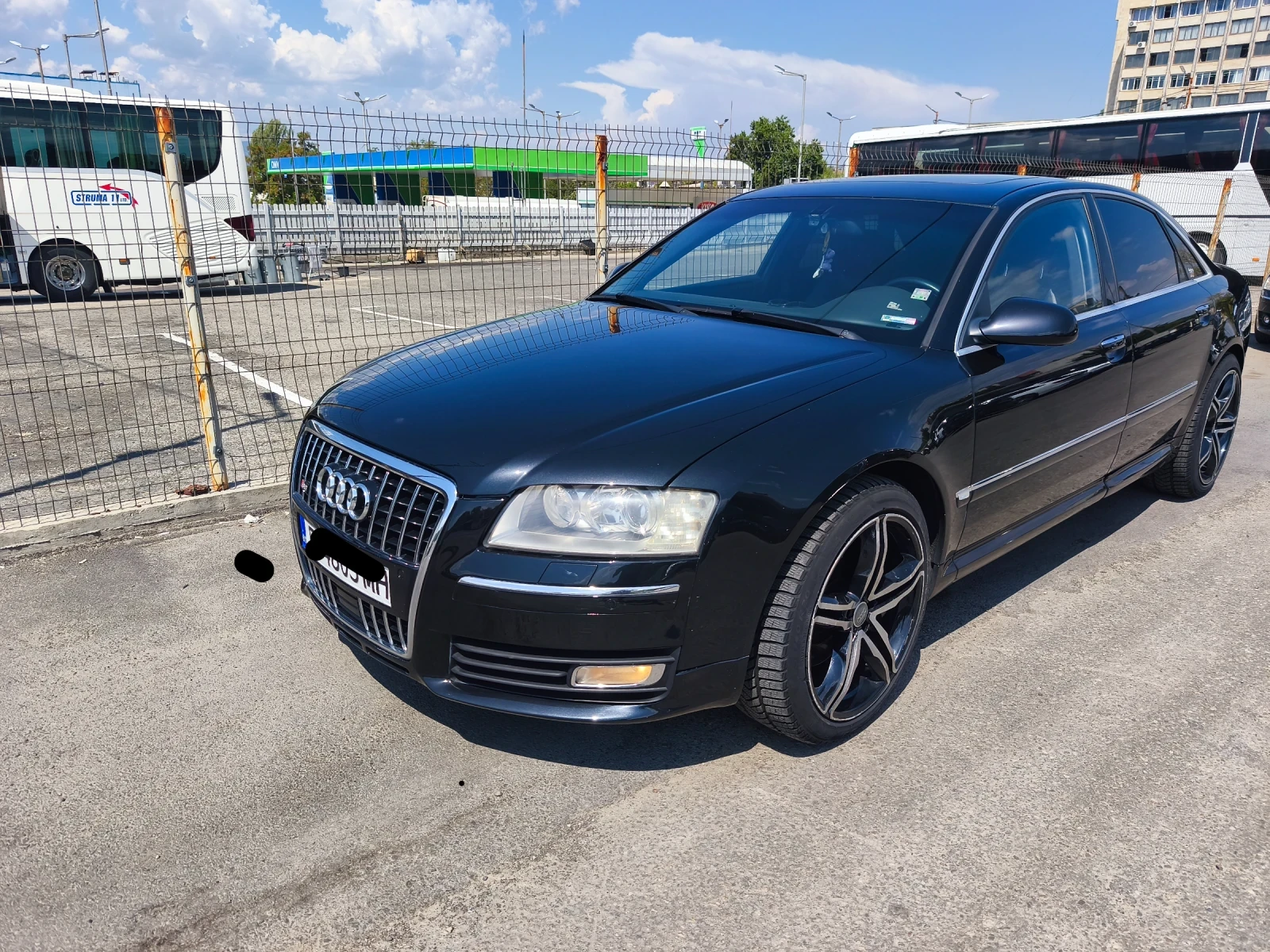Audi A8, снимка 2 - Автомобили и джипове - 55801647
