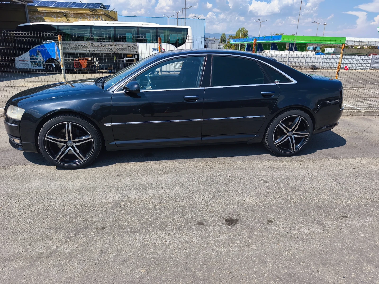 Audi A8, снимка 5 - Автомобили и джипове - 55801647
