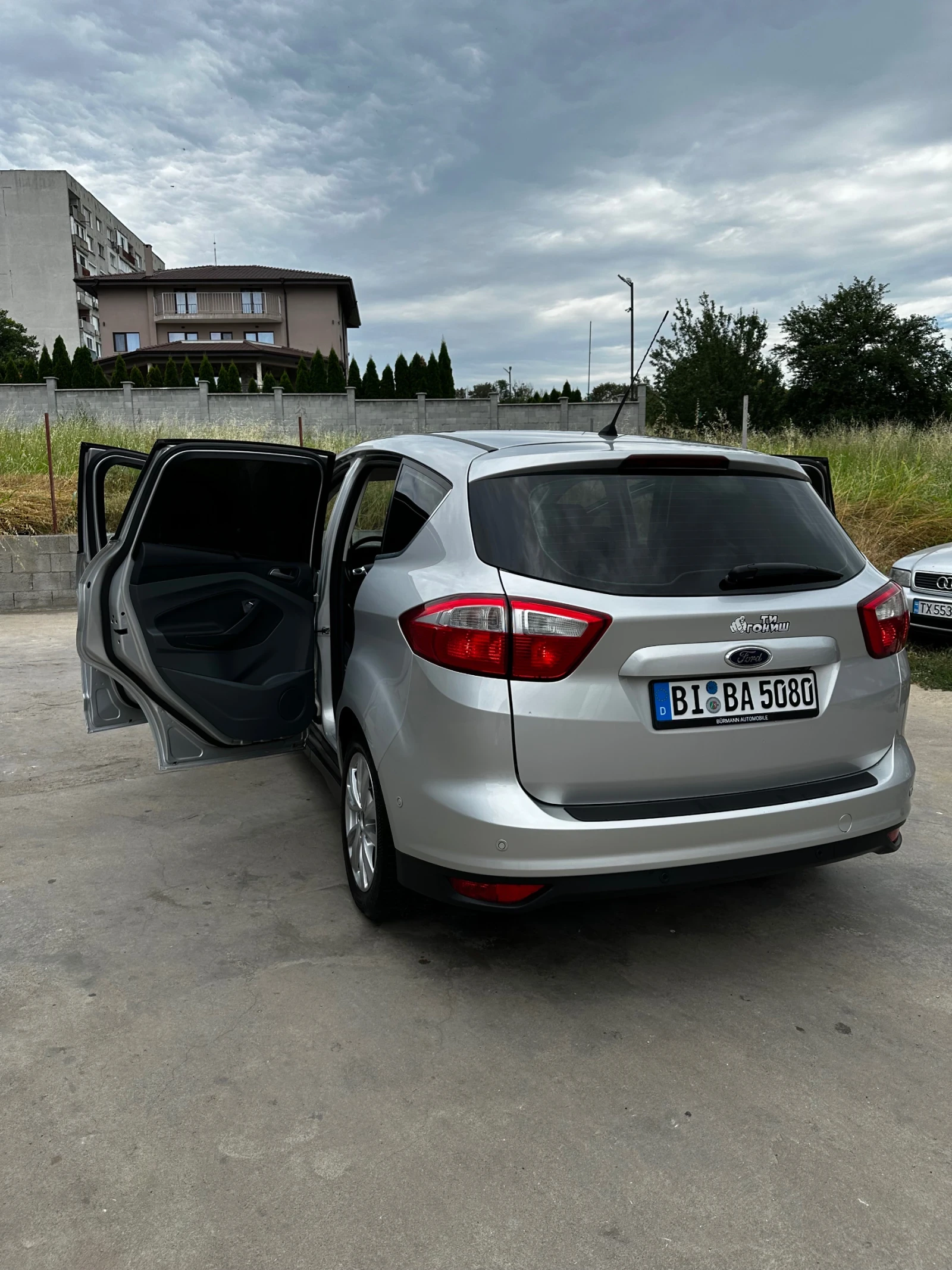 Ford C-max Само паркиране