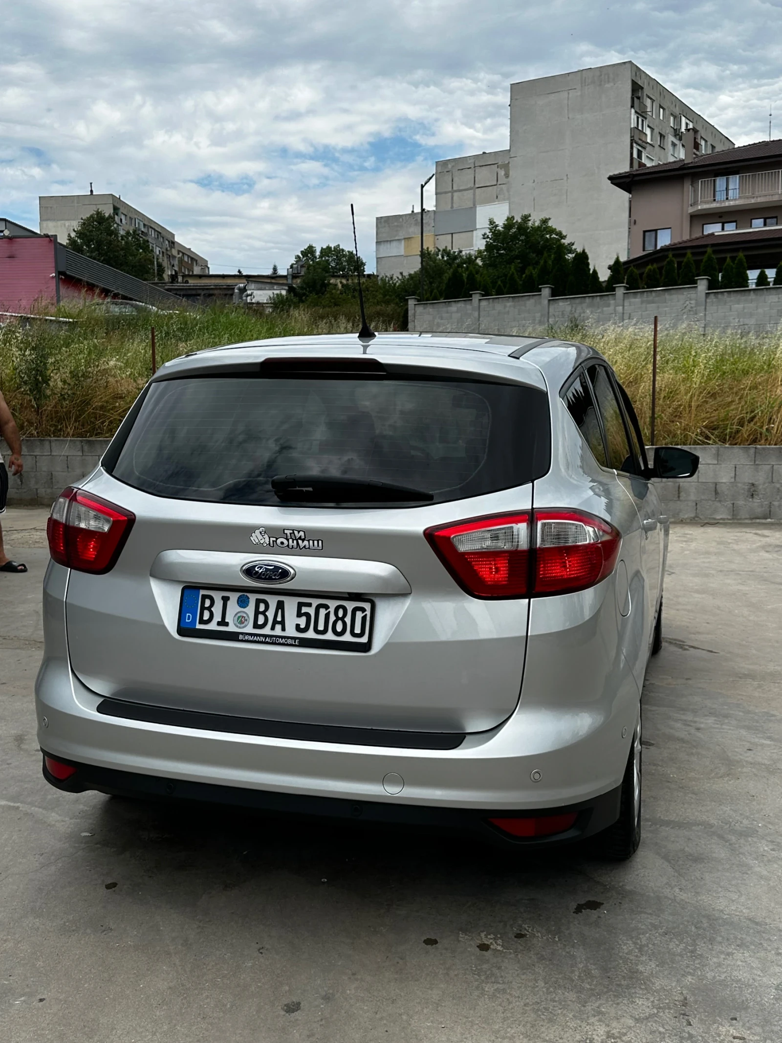 Ford C-max Само паркиране, снимка 11 - Автомобили и джипове - 55812362