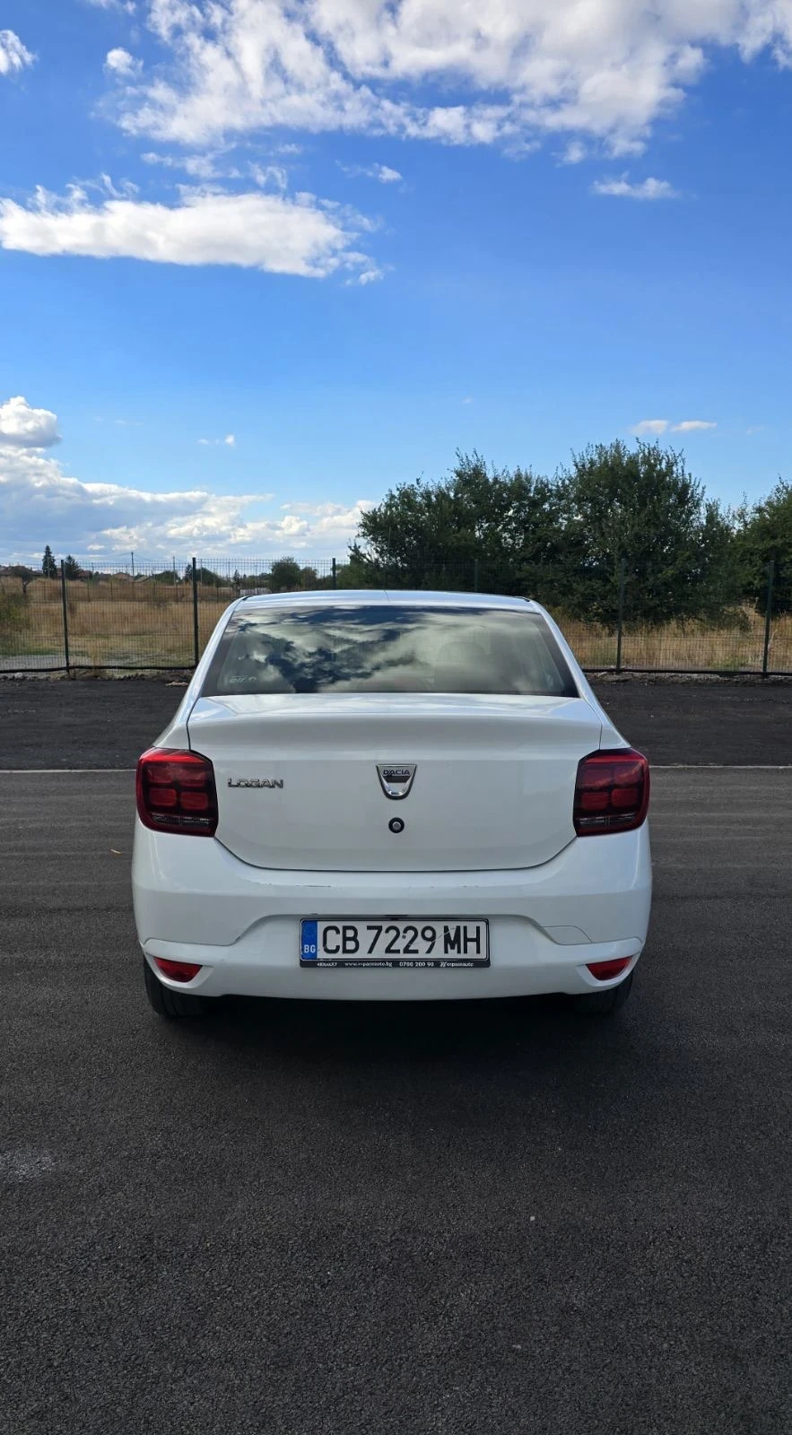 Dacia Logan 1.5dci/// 5 броя, снимка 2 - Автомобили и джипове - 56247116