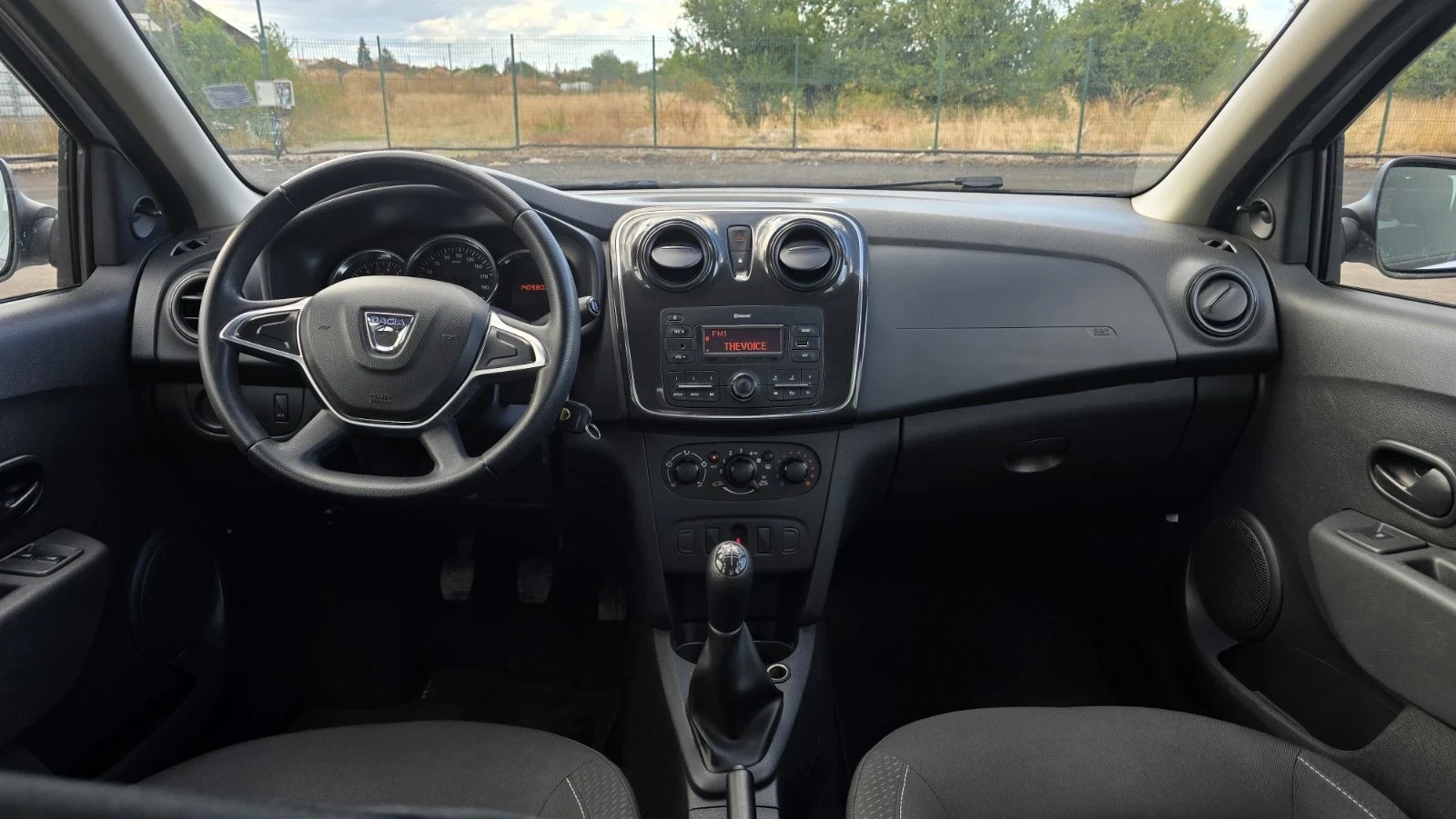 Dacia Logan 1.5dci/// 5 броя, снимка 9 - Автомобили и джипове - 56247116