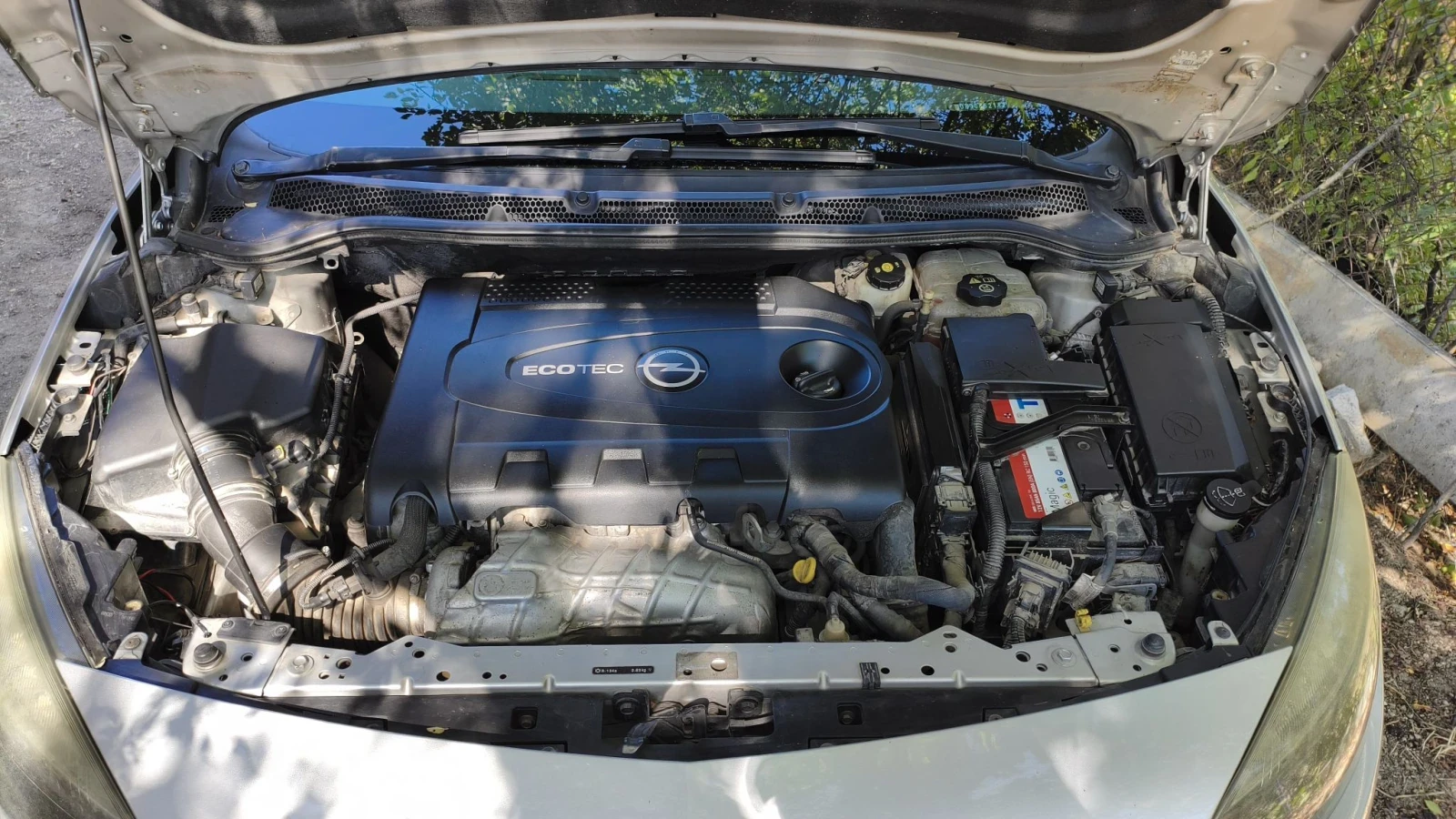Opel Astra J Sports Tourer , снимка 15 - Автомобили и джипове - 56337488