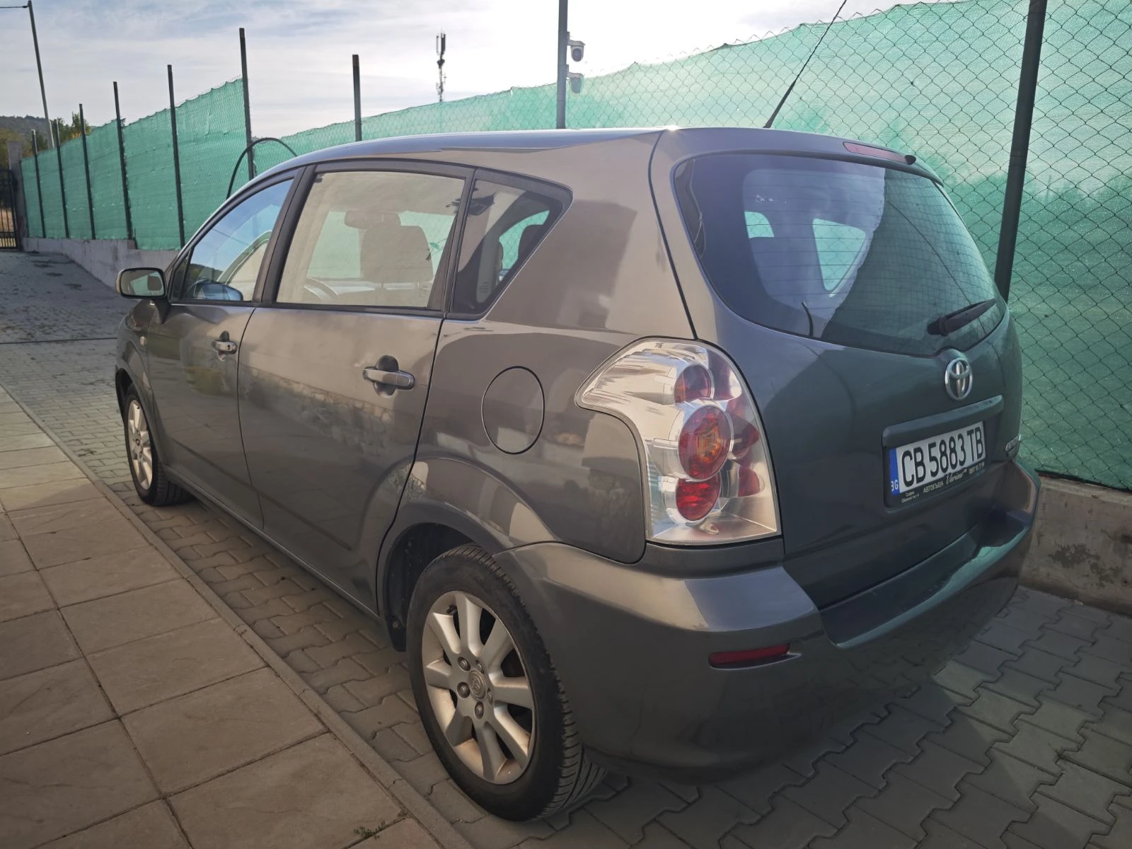 Toyota Corolla verso, снимка 6 - Автомобили и джипове - 56410472