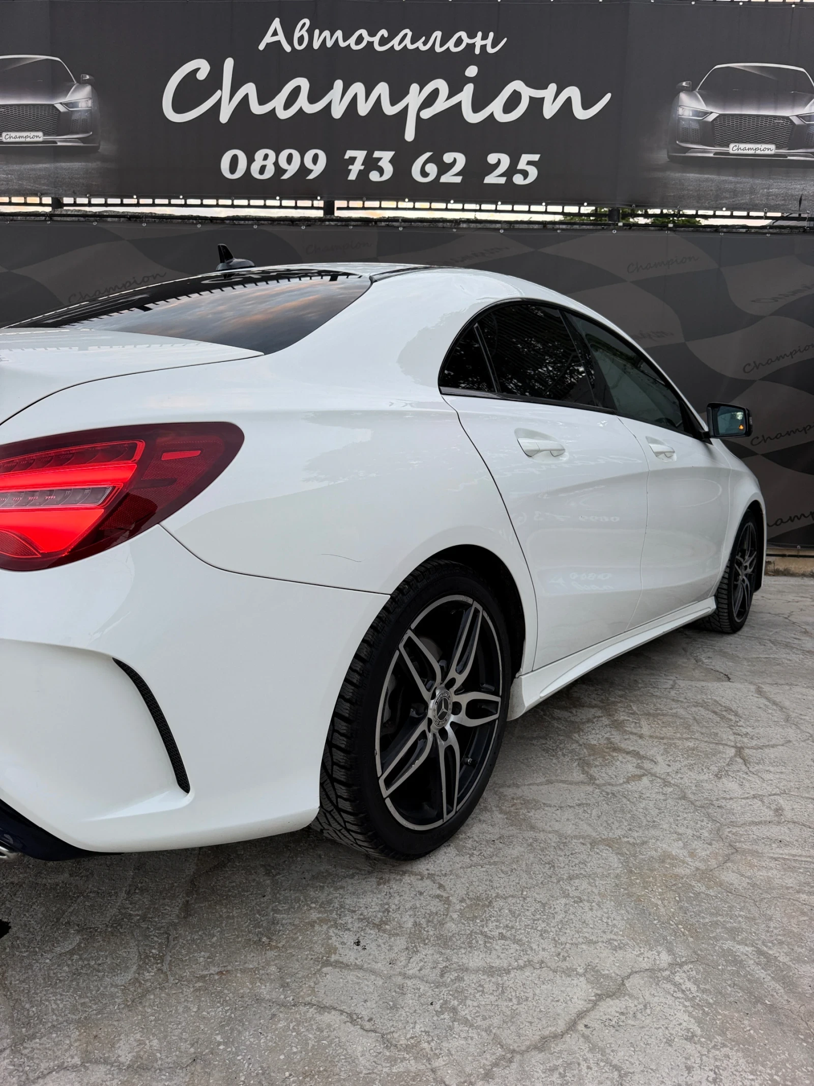 Mercedes-Benz CLA 200 Бартер лизинг, снимка 14 - Автомобили и джипове - 56602507