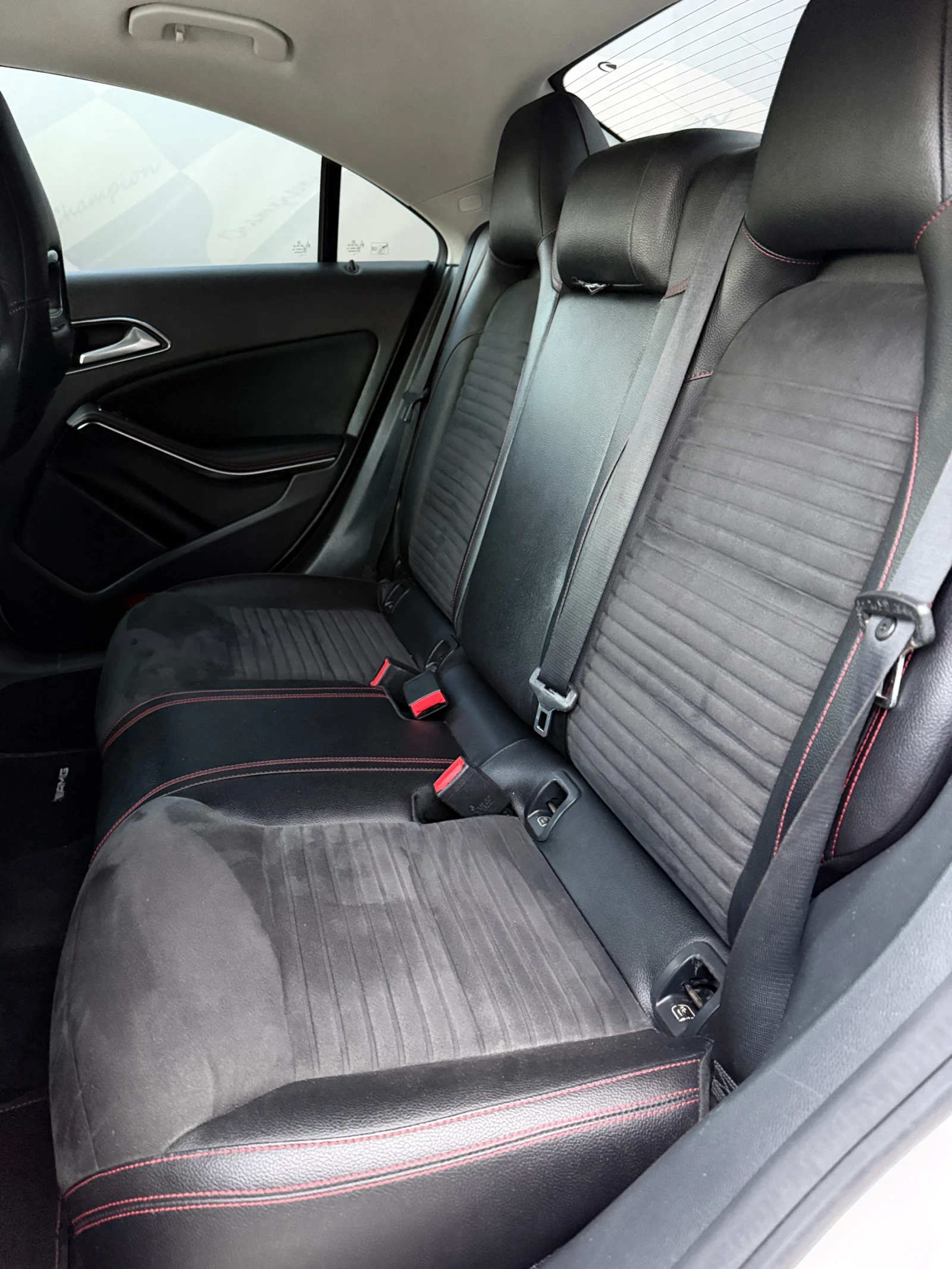 Mercedes-Benz CLA 200 Бартер лизинг, снимка 15 - Автомобили и джипове - 56602507