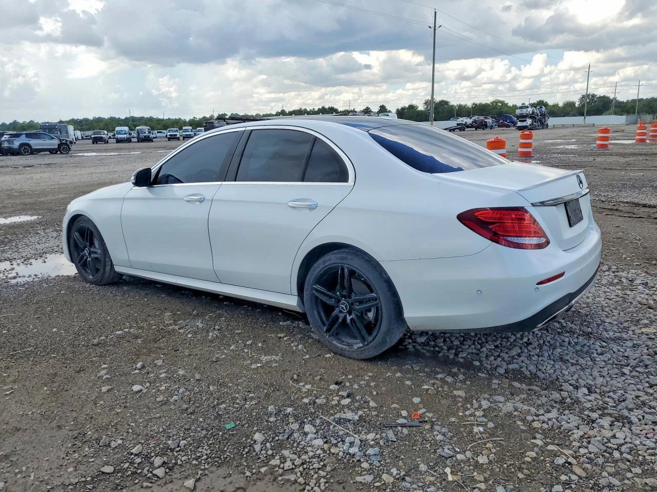 Mercedes-Benz E 300 2.0l, снимка 2 - Автомобили и джипове - 56711029