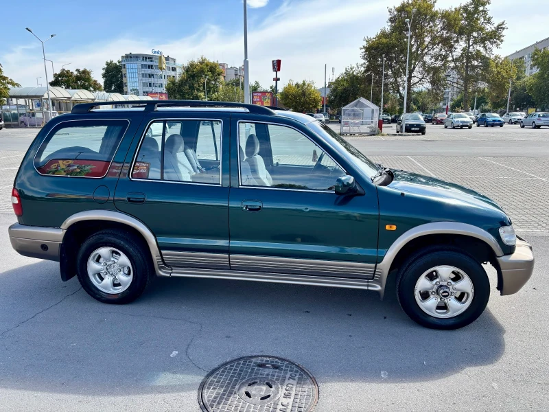 Kia Sportage, снимка 2 - Автомобили и джипове - 47313331