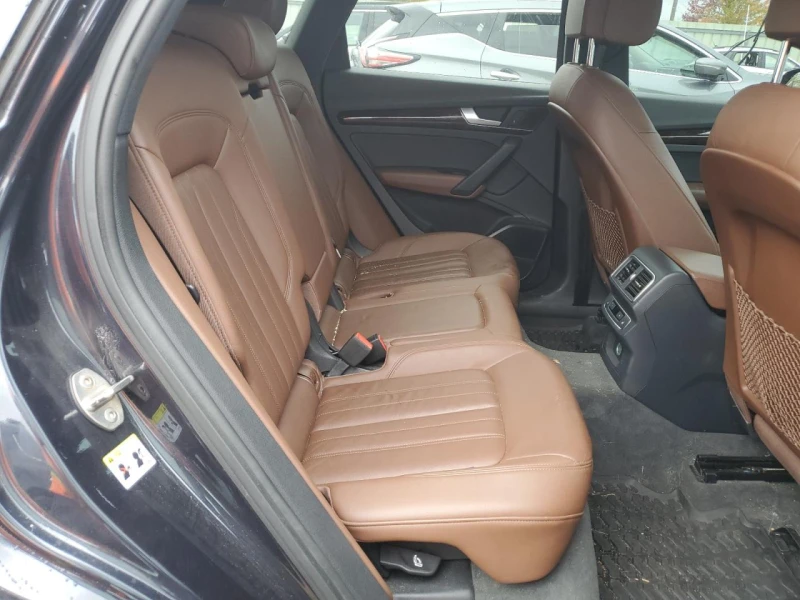Audi Q5 Premium Plus / 2.0 TFSI / Quattro / Кожа / B&O /, снимка 11 - Автомобили и джипове - 52006416
