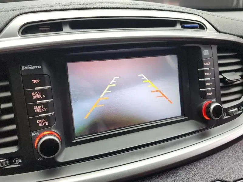 Kia Sorento 2.2 2Wd Noblesse, снимка 15 - Автомобили и джипове - 56018057