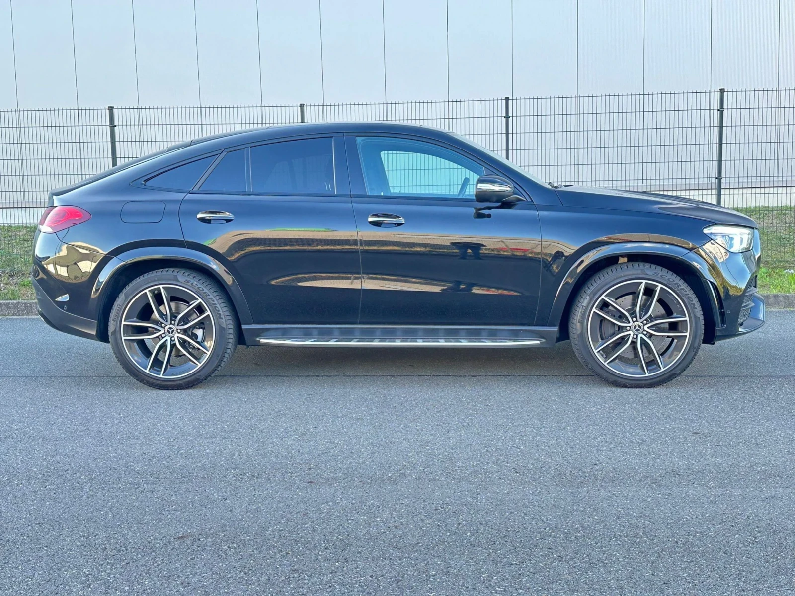 Mercedes-Benz GLE 400 ОЧАКВАН ВНОС Mercedes GLE400d Coupe AMG*  - изображение 4