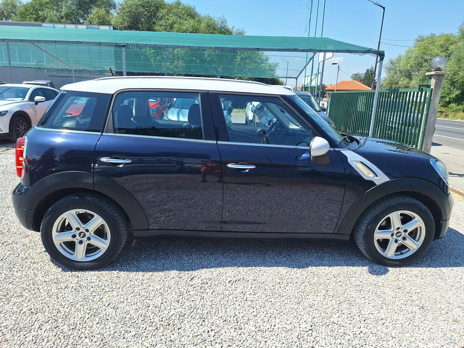Mini Countryman 1.6d 112ks 6sk!, снимка 2 - Автомобили и джипове - 53293576