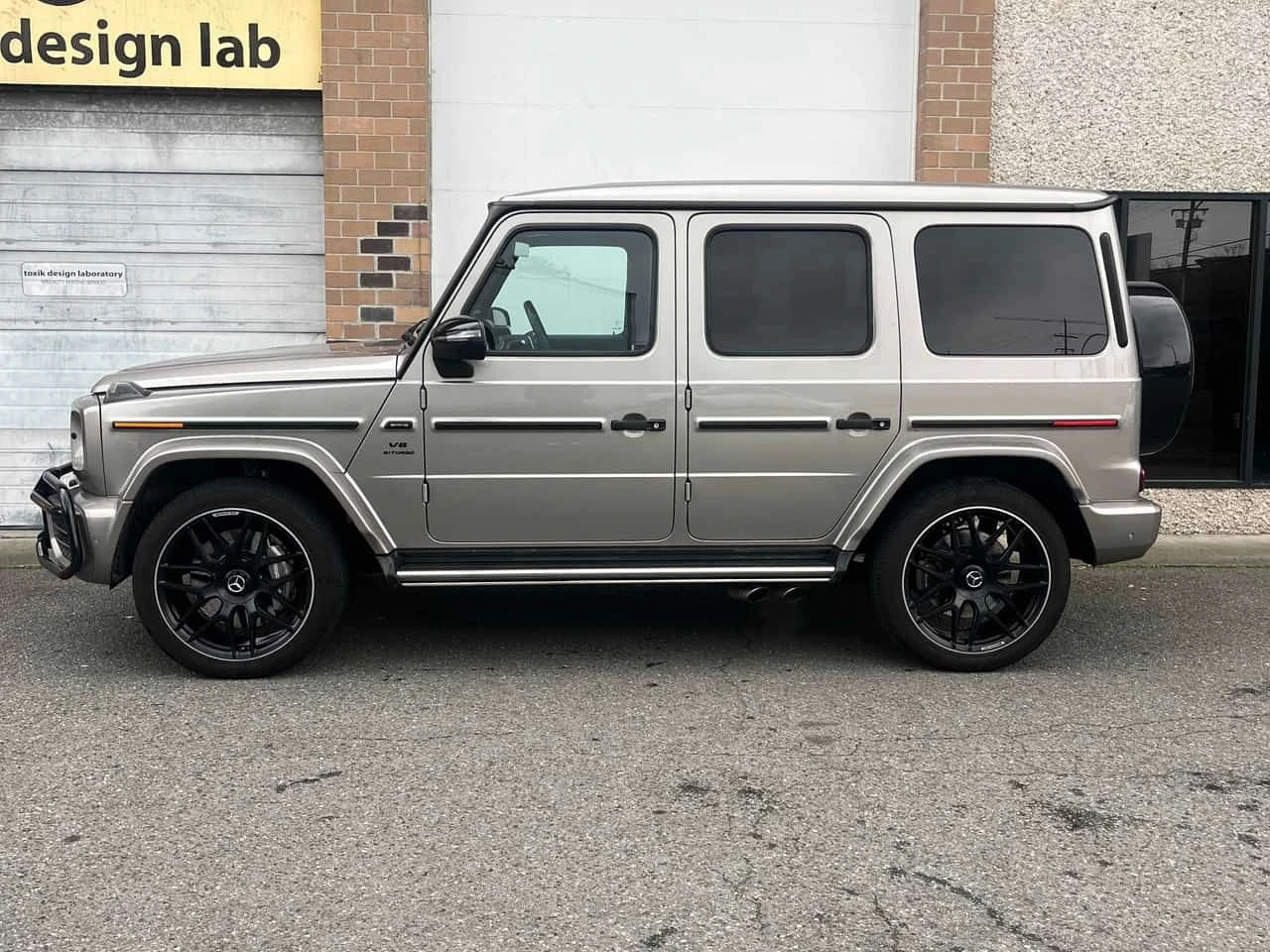 Mercedes-Benz G * AMG 63 * PANO* KEYLESS* ПОДГРЕВ* , снимка 2 - Автомобили и джипове - 53847249